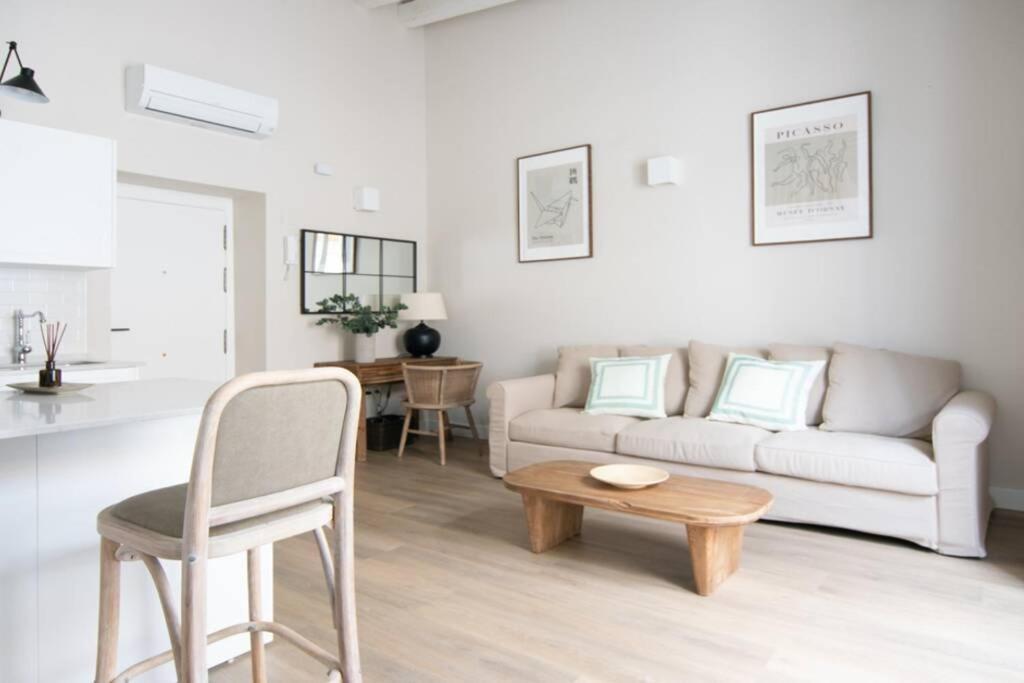 Appartamento G12 Trendy And Comfy Bright Loft Meters From Bullring And Trianas Bridge, Galera Street Siviglia Esterno foto