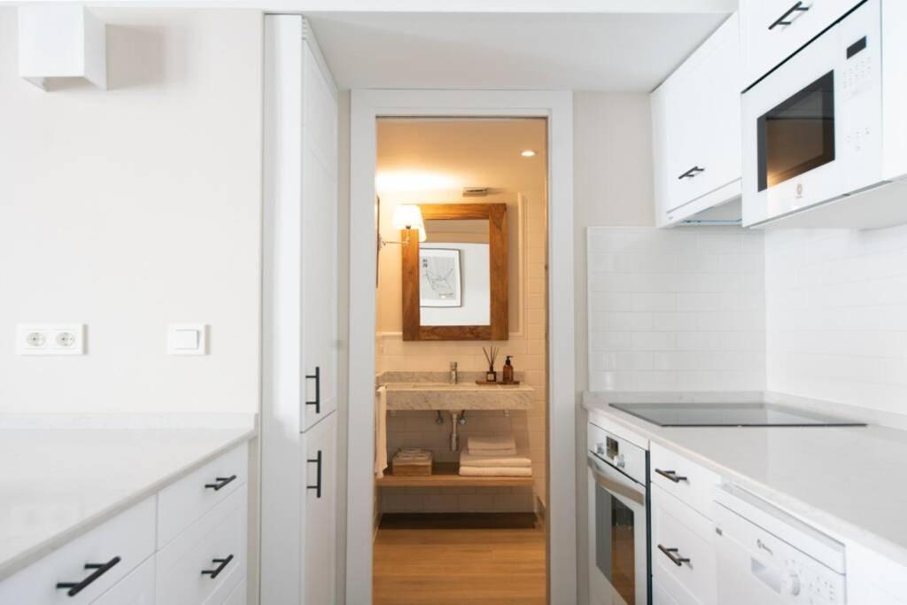 Appartamento G12 Trendy And Comfy Bright Loft Meters From Bullring And Trianas Bridge, Galera Street Siviglia Esterno foto